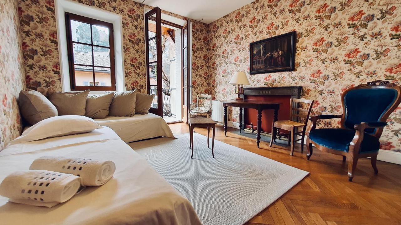 Appartamento Le Rousseau Annecy Esterno foto